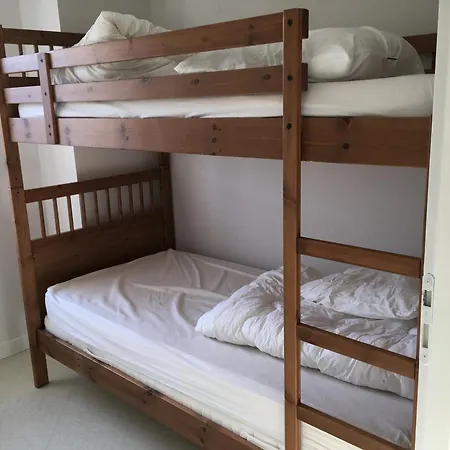 Mahon : 3 A 200m De La Avec Balcon Et Parking - Fr-1-482-163 *